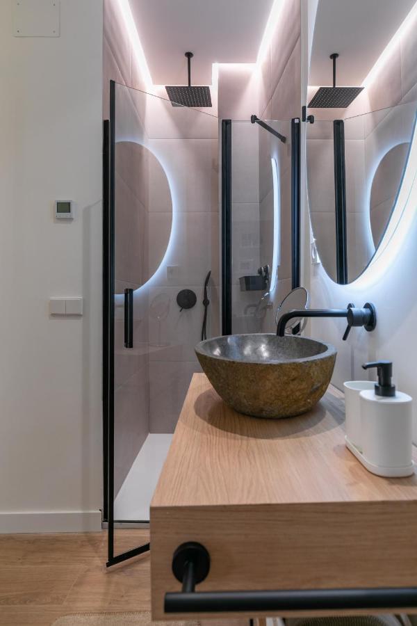 Apartamento De Diseno Puerta Del Sol Madrid Exterior photo